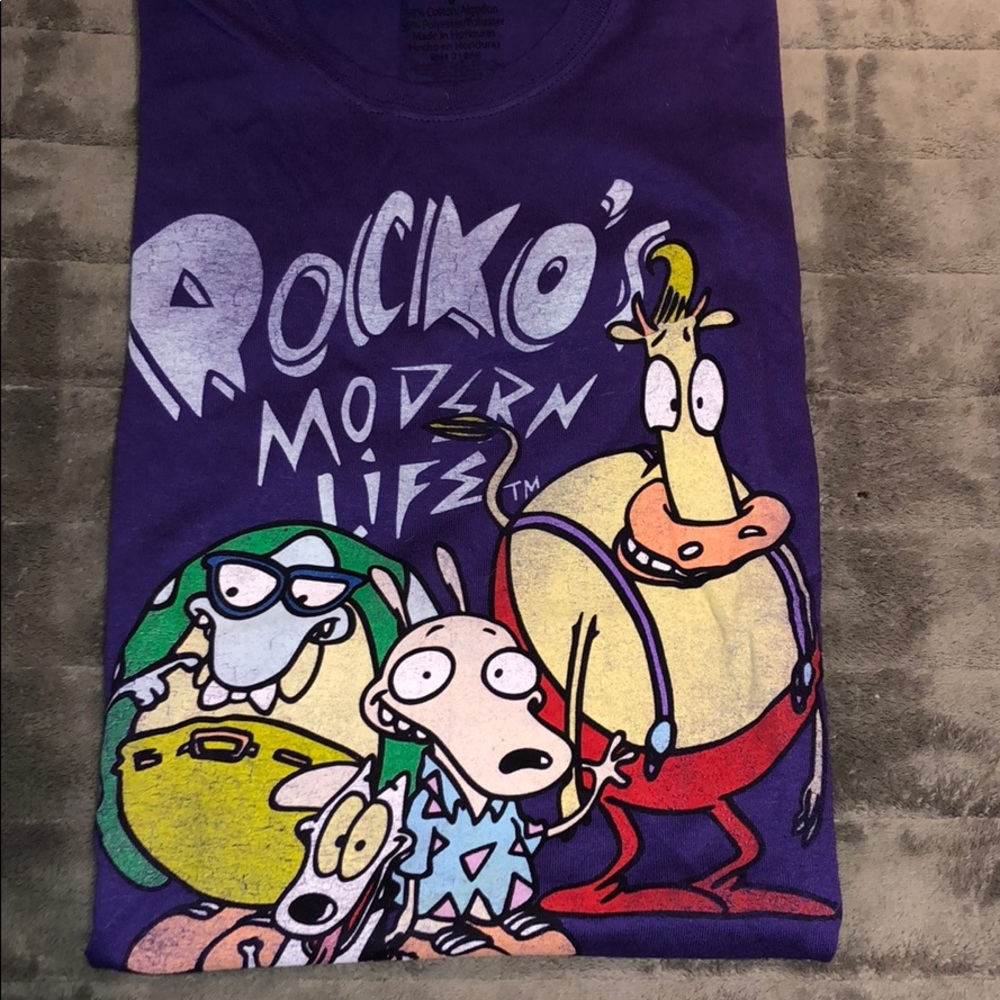 Graphic tee